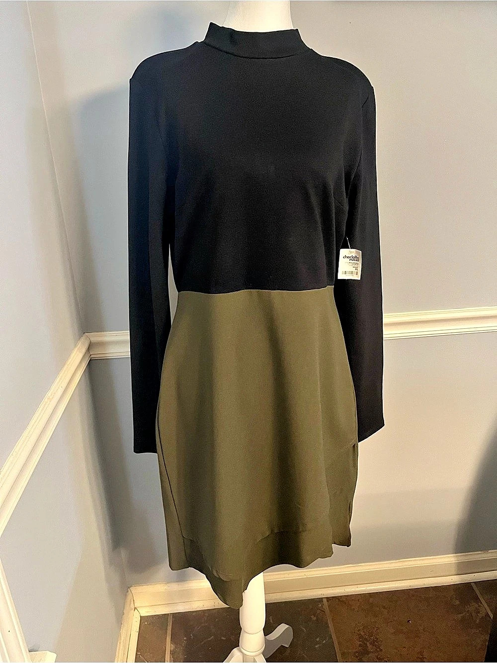 NWT Black & Green color block dress with asymmetrical hem